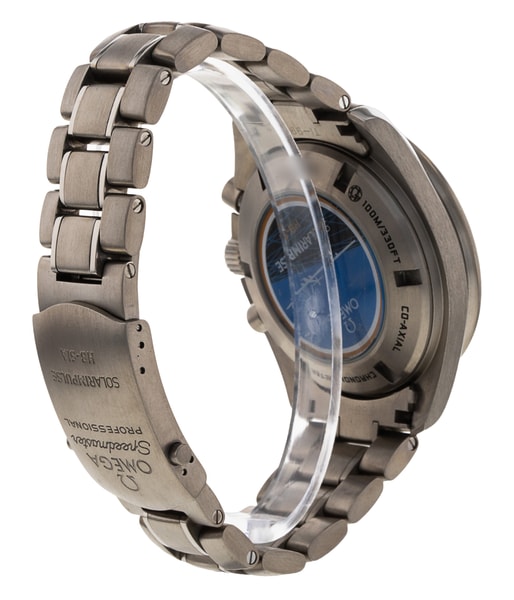 Omega Speedmaster Solar Impulse 321.90.44.52.01.001